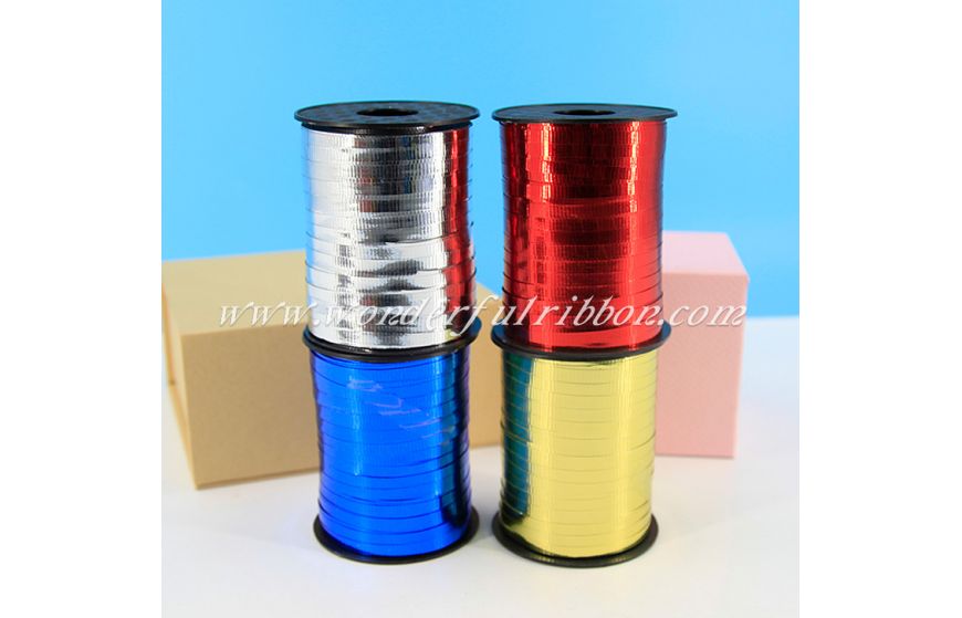 Embossed Ribbon Spool (Horizontal Stripes)